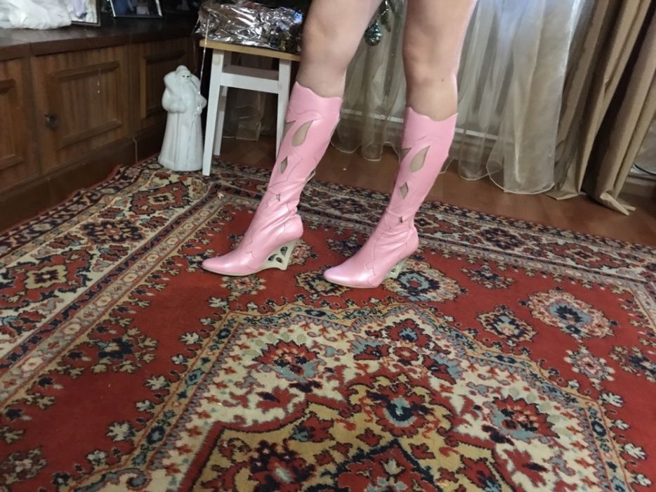 Продам сапоги женские