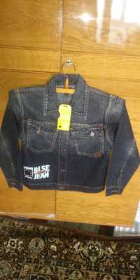 Джинсовый пиджак для мальчика 146р