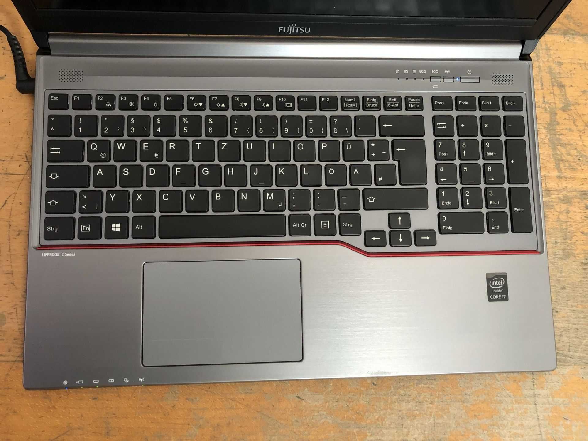 Ноутбук FUJITSU E754 I7-4712MQ