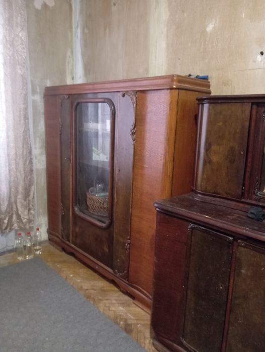 Продам старую мебель
