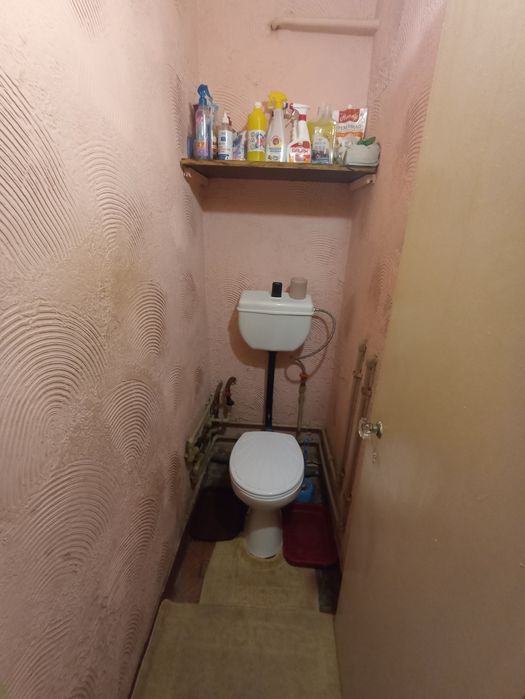 2к. квартира в центрі міста. Р-н Глінки.