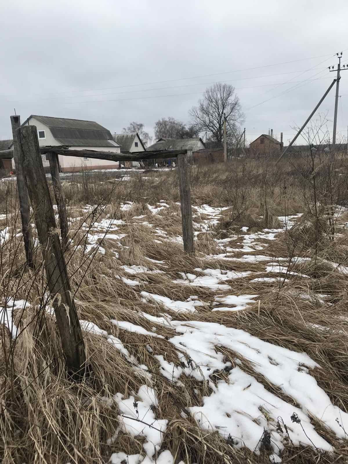 Продаж будинку під реконструкцію із зем. ділянкою в с. Руська Поляна