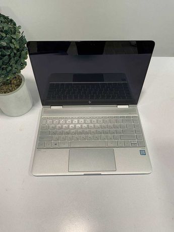 Ноутбук HP Spectre 13-W013DX (не вмикається)