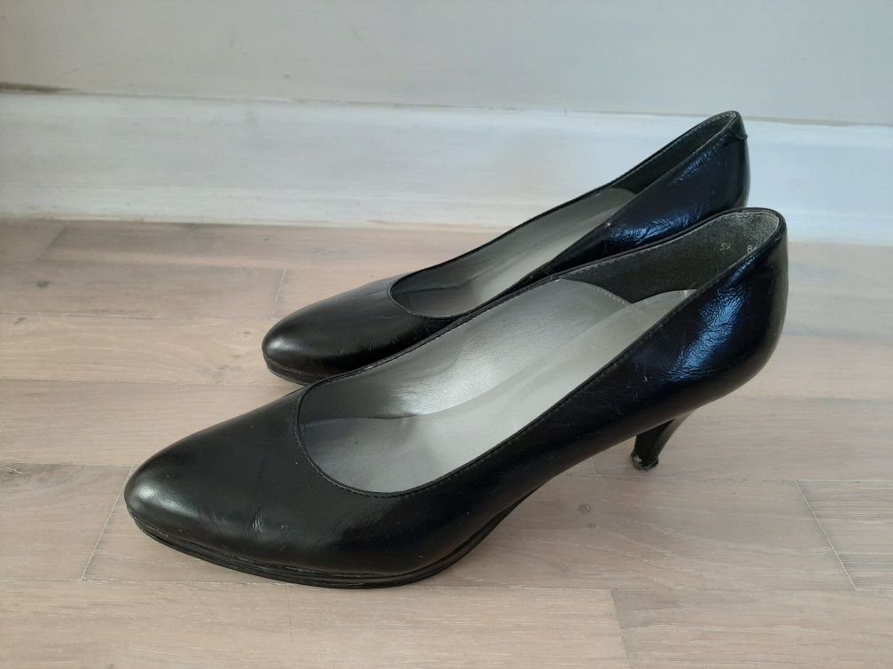 Buty obcas Wojas r.39
