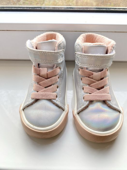 Хайтопи hm на дівчинку 20/21 розмір кеди на флісі