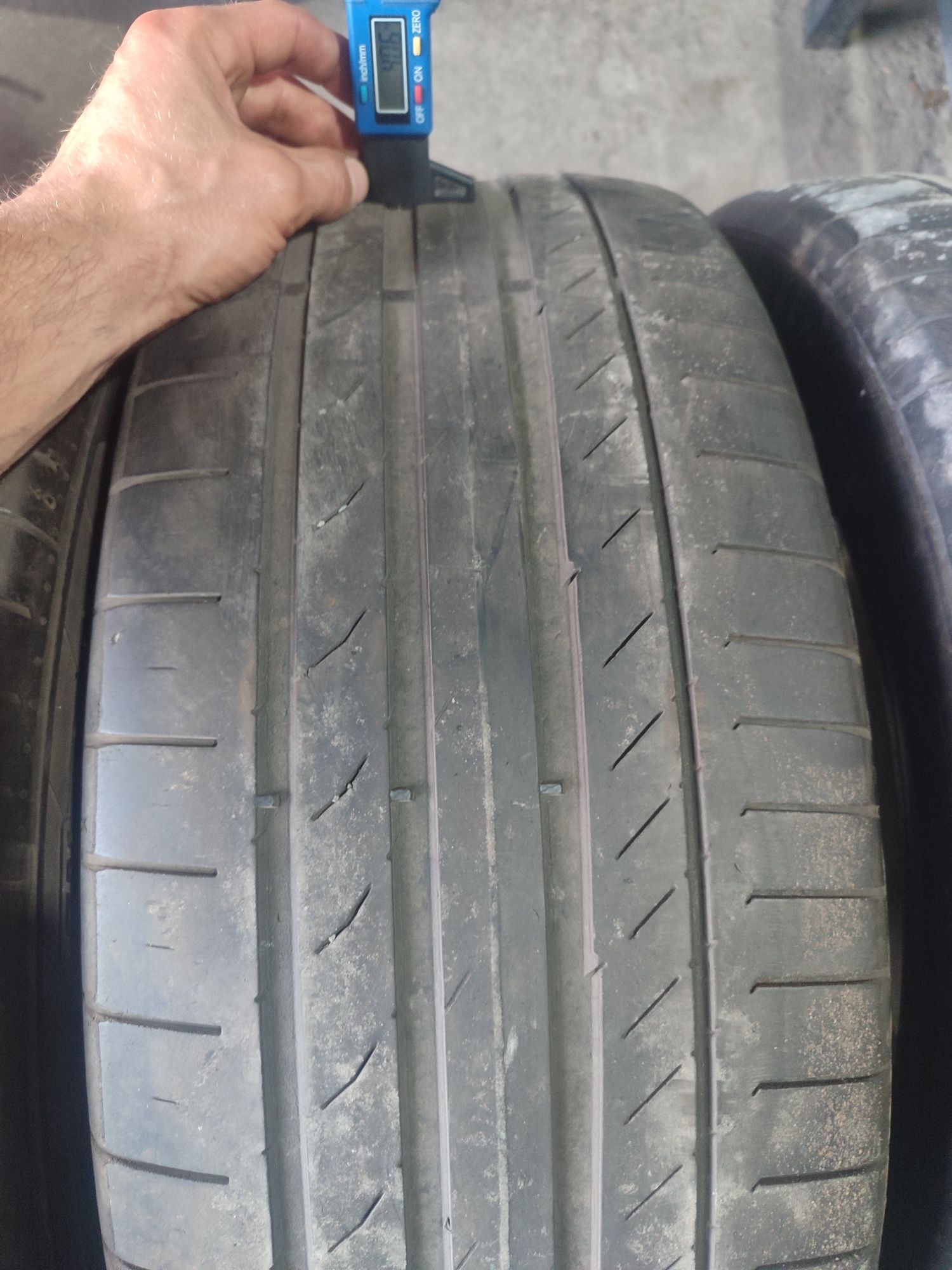 Резина літо 235.55.18 continental