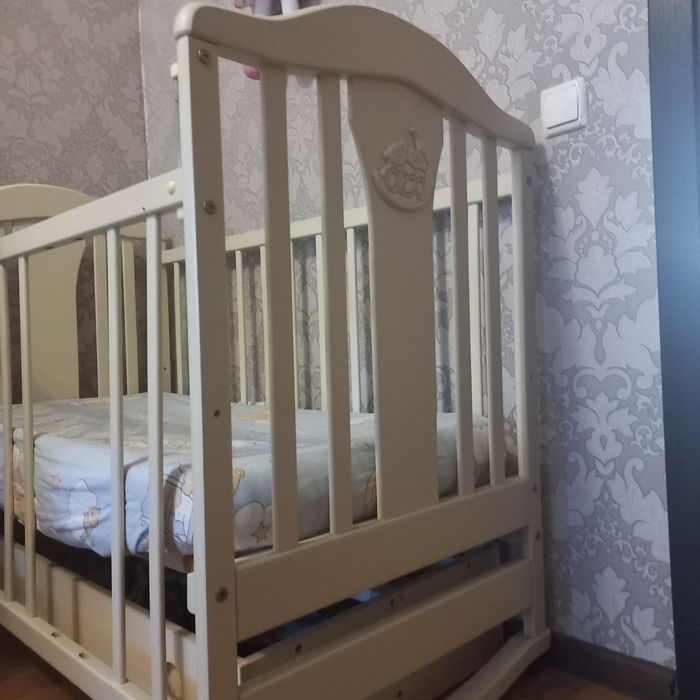 Комод пеленальный + кроватка