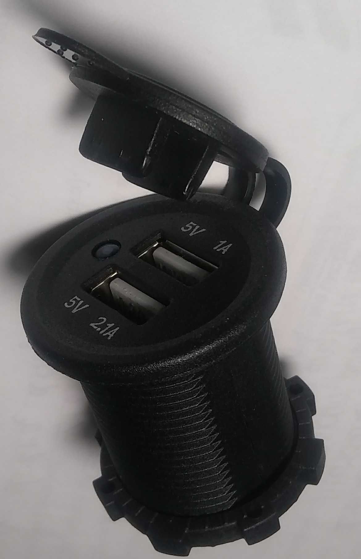 USB розетка  12/24V 2,1A DC. Автомобільна зарядка