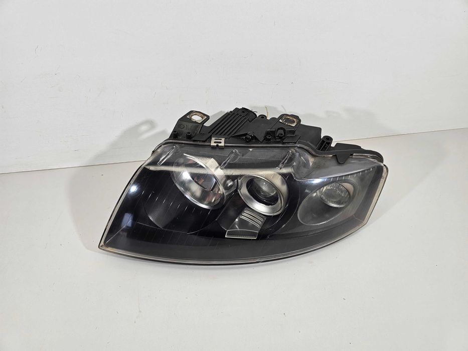 Audi A4 B6 Cabrio Kabriolet Lampy Przód Przednie Lewa+Prawa Europa