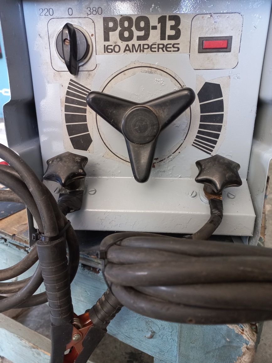 Máquina de soldar Black e Decker