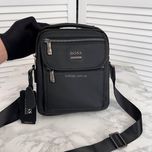 Мужская кожаная сумка барсетка Hugo Boss шкіряна чоловіча