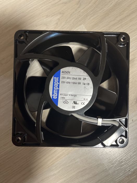 Вентилятор для техніки ebmpapst 4656N 230v