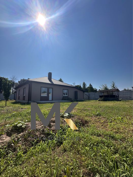 Продаж будинку у Немішаєво.