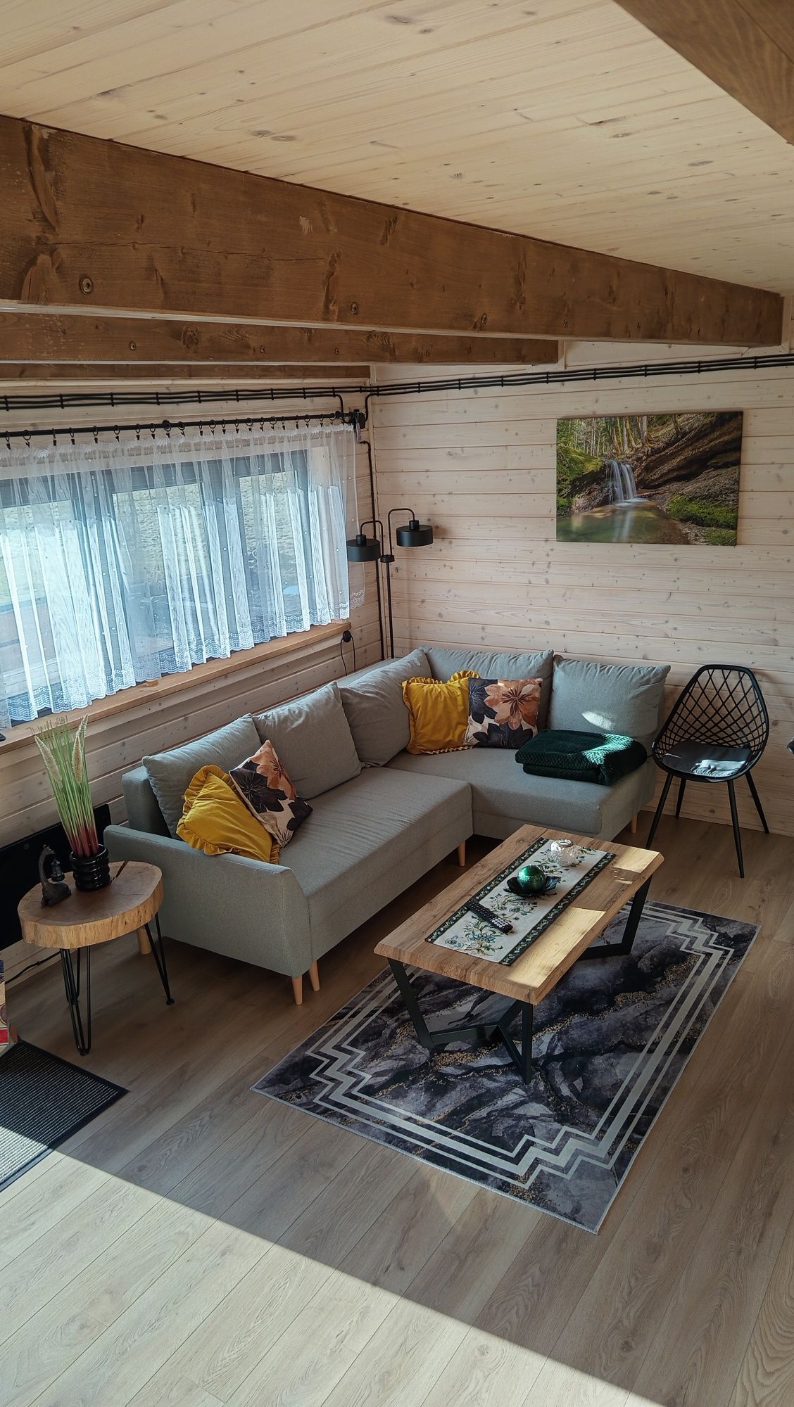 Domek Skitnica- drewniany dom