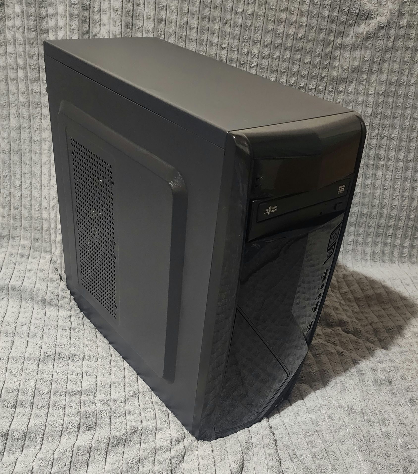 Комп'ютер i7 7700/Gtx 1060 6Gb/ /16Gb DDR4 Ram/ 256 Gb SSD/1 Tb HDD