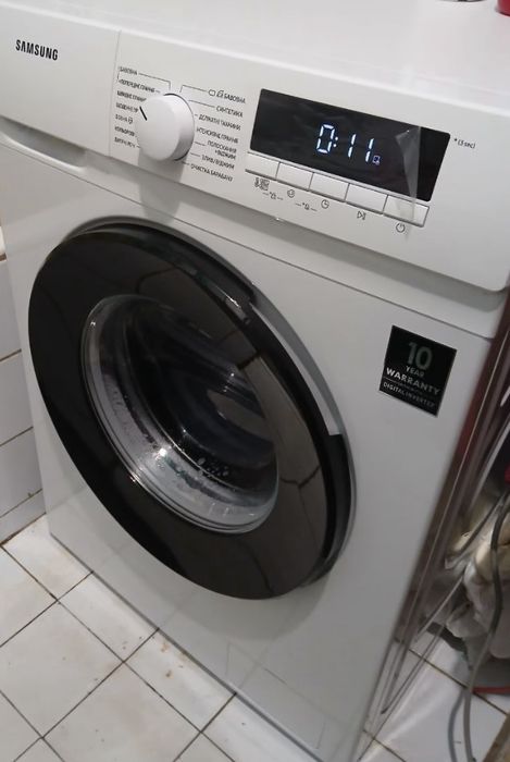 Пральна машинка Samsung WW80T3040BW
