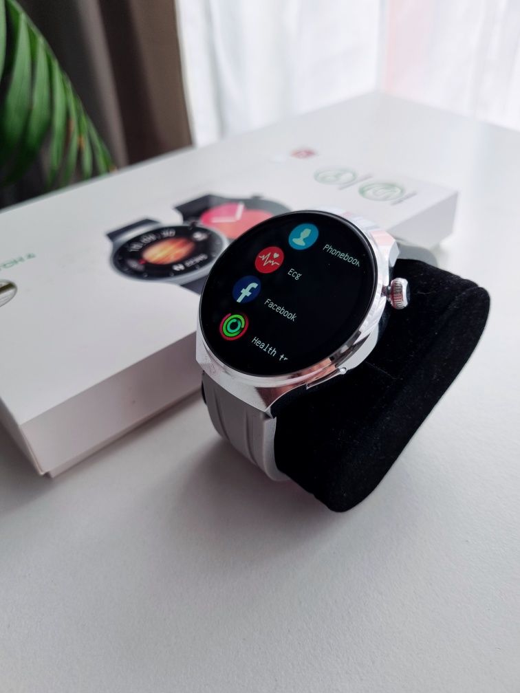 Smartwatch GT5 PRO srebrny