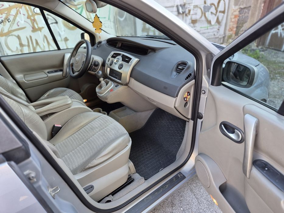 Renault Scenic II z gazem LPG  2.0b