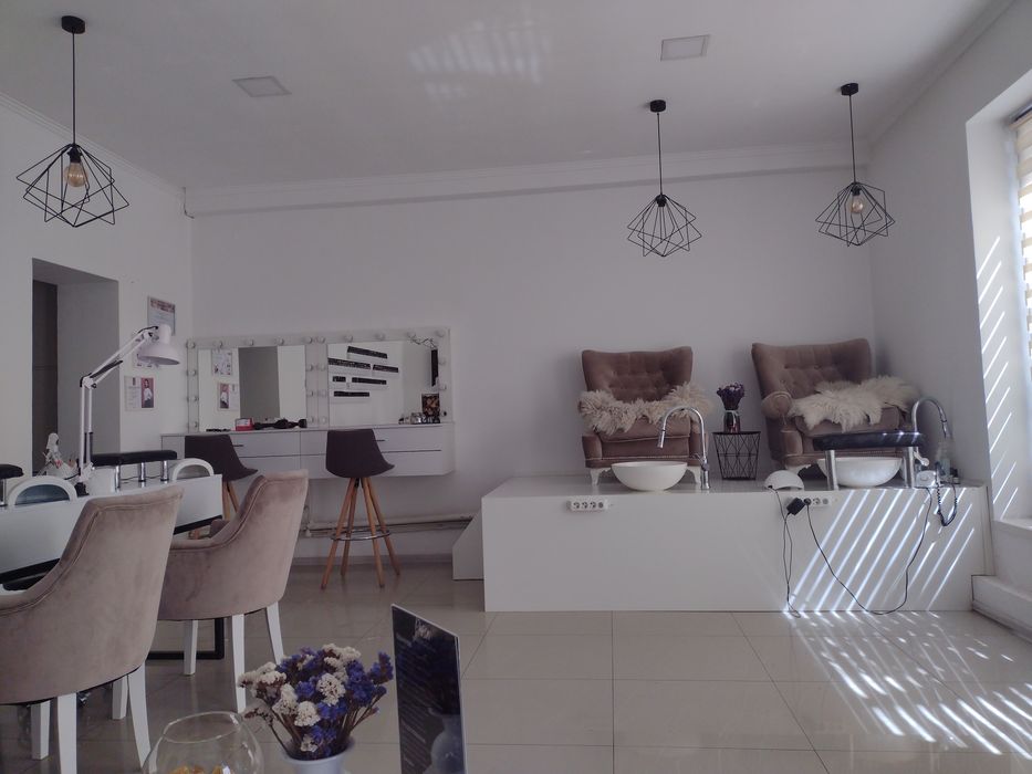 Здається приміщення під будь який вид діяльності ,центр Виноградів