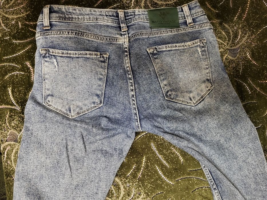 Чоловічі завужені джинси 31 розмір