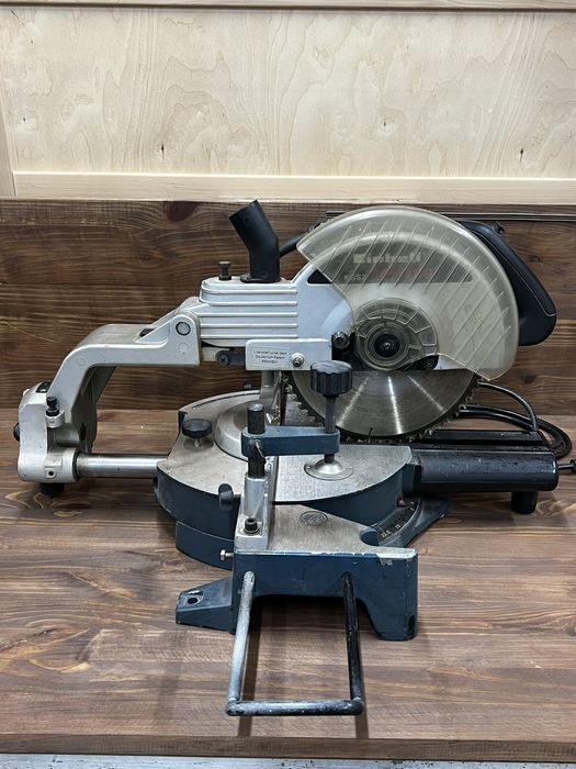 Торцювальна пила Einhell KGSZ 300 1UG