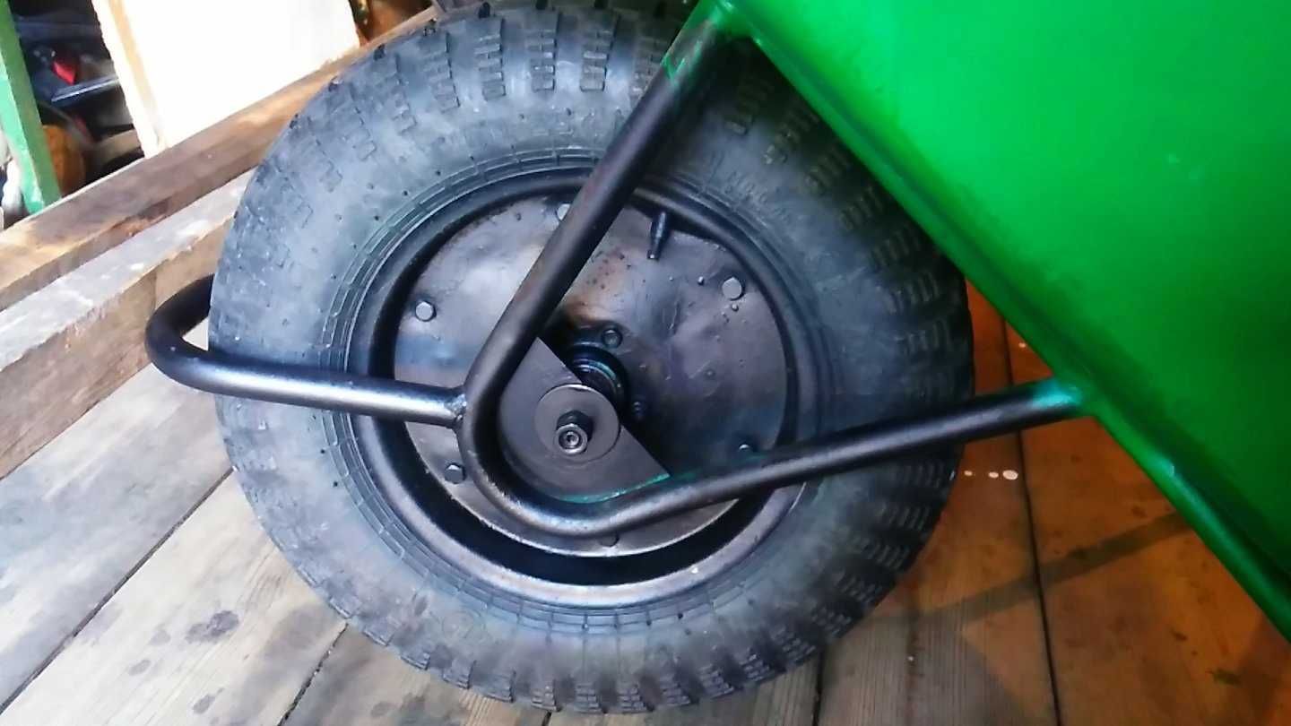 Тачка одноколесная садово-строительная 100л до 250 кг, колесо 4 х 10"