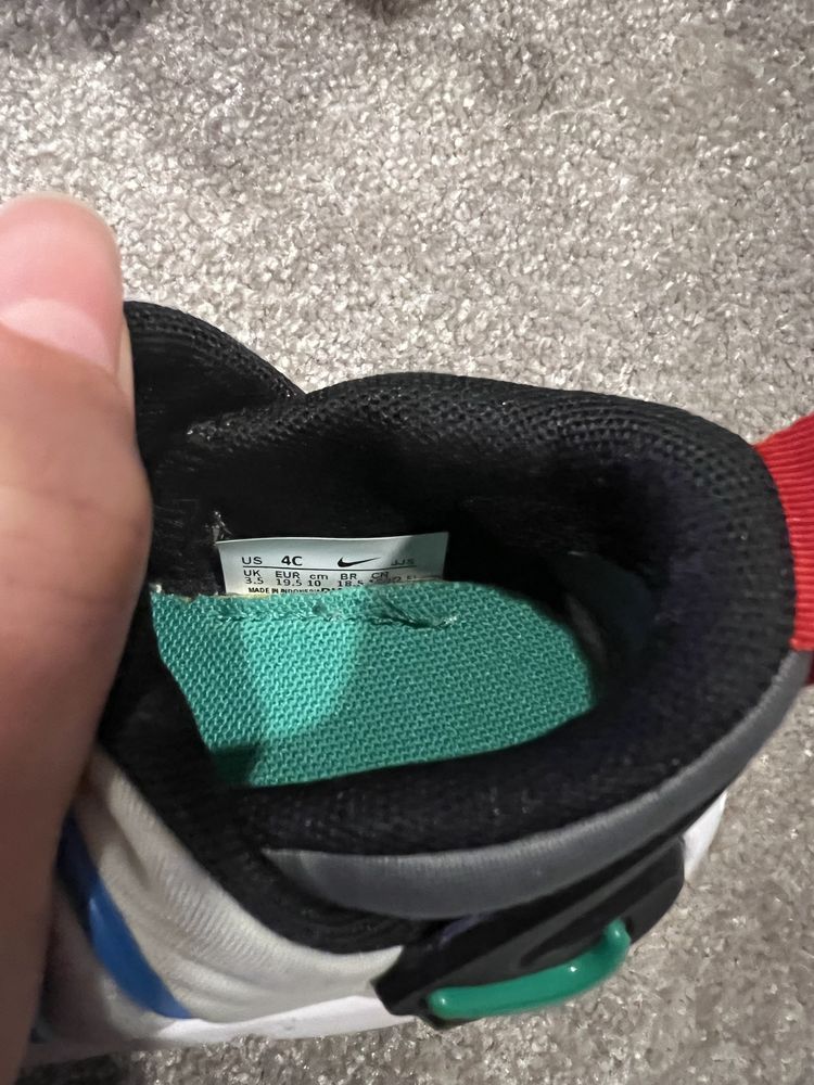 Sapatilhas bebe nike
