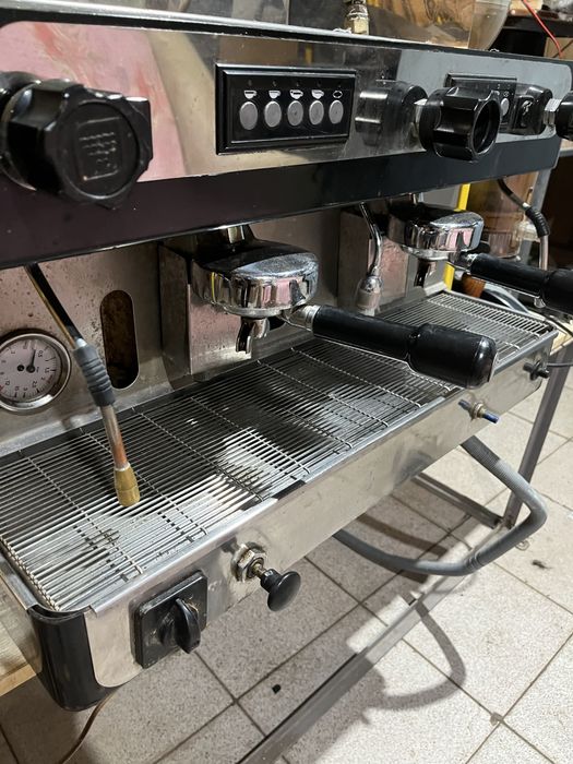 Кофе машина с кофемолкой