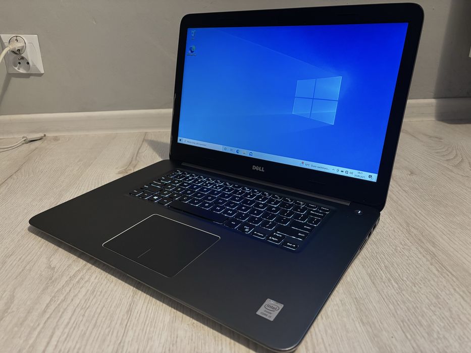 Dell inspirion 15/7548/ intel core i5 5gen/ssd500gb/ radeon/bateria