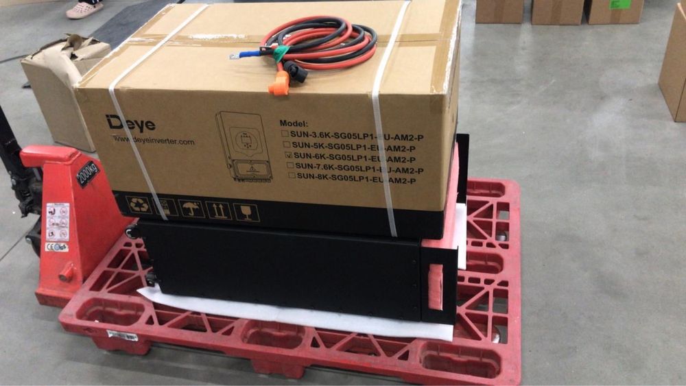 Однофазний інвертор DEYE SUN-6K, 8К