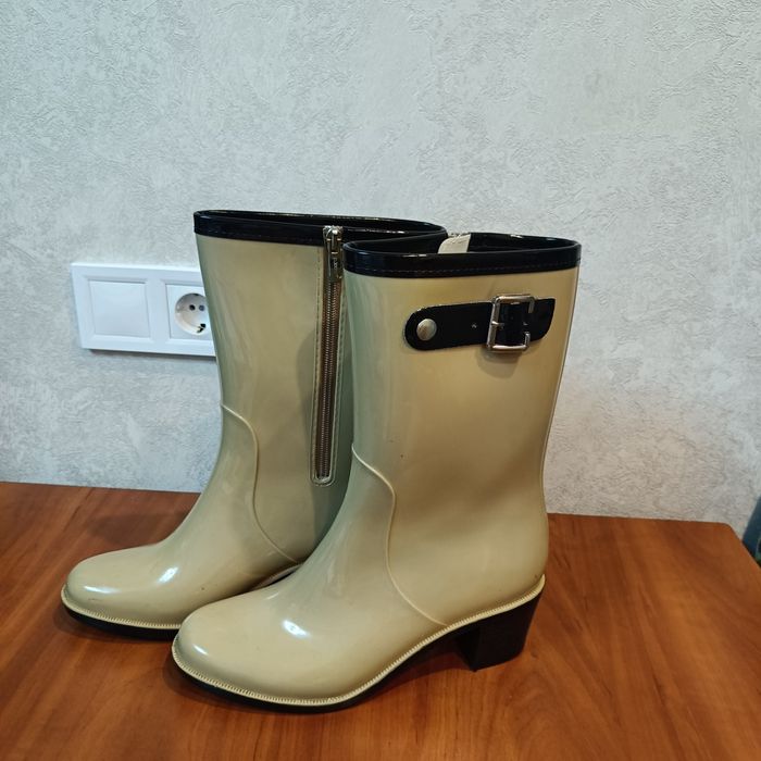 Резиновые полусапожки / сапоги