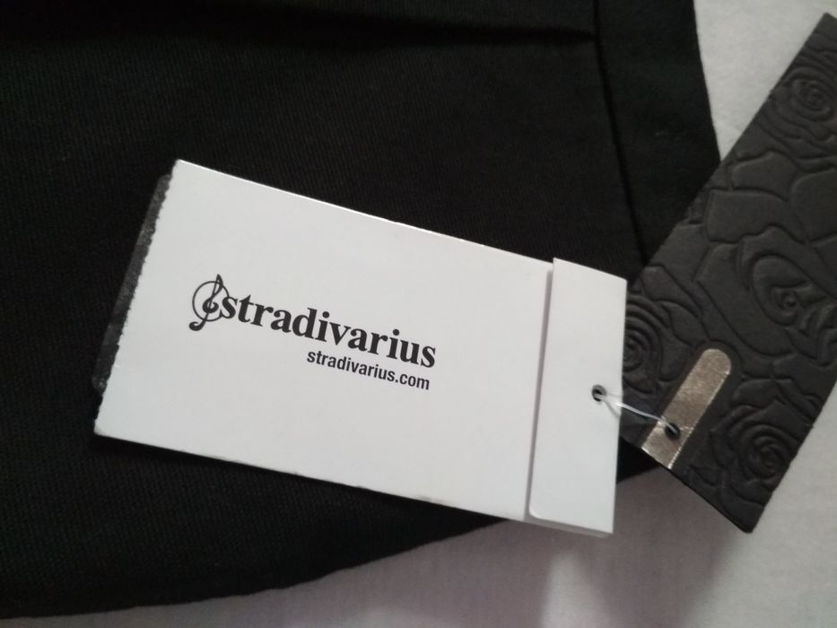 Nowa spódniczka Stradivarius