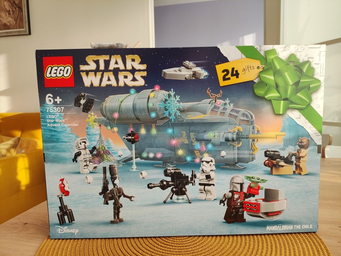 Kalendarz adwentowy LEGO Star Wars 75307 - nowy