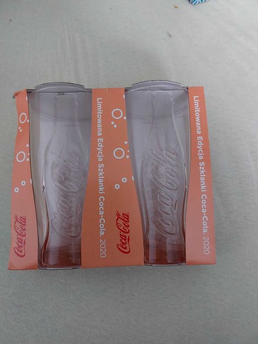 Szklanki Coca-Cola
