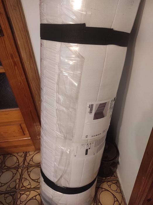 IKEA Materac Valevag 140x200