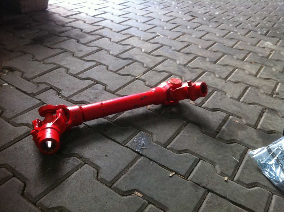 Карданний вал, кардан оприскувача лійки копалки фрези косарки Польща