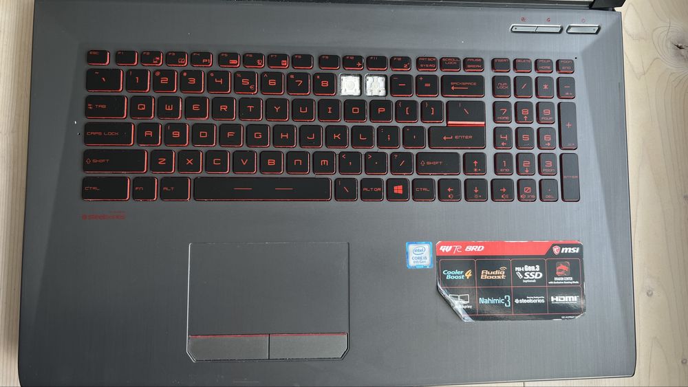 Lapto MSI do gier GV 72 8 RD