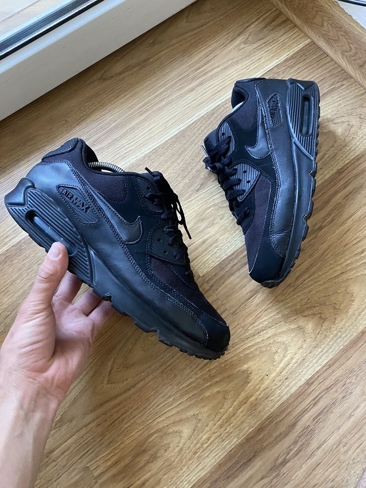 Чоловічі кросівки від Nike Air Max 90