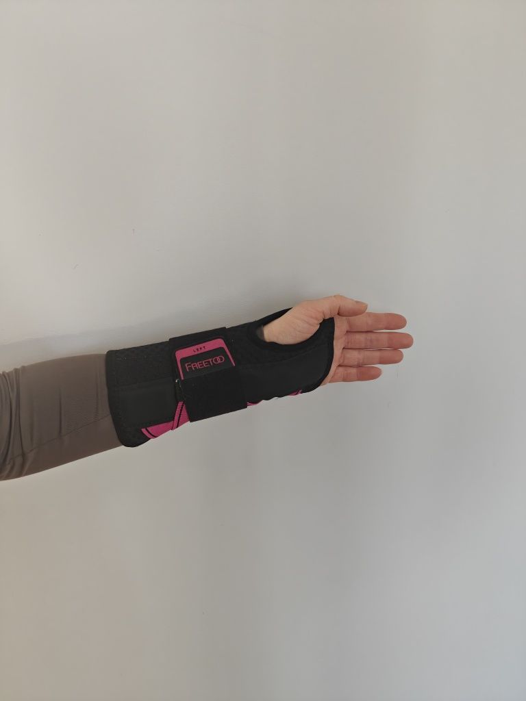 Orteza na nadgarstek lewy S/M FREETOO stabilizator