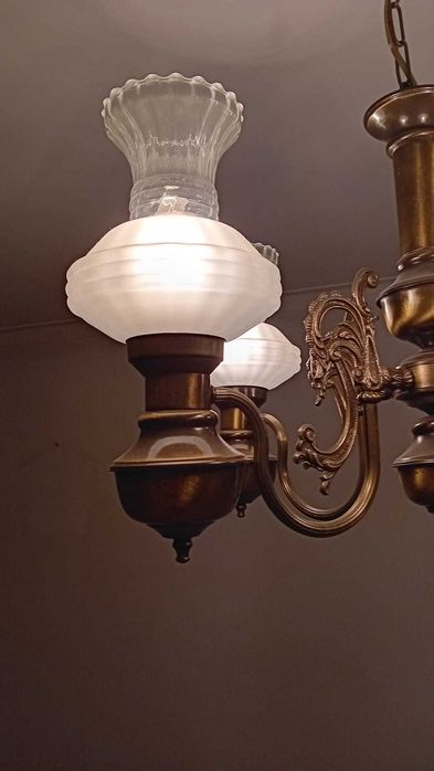 Candeeiro de sala antigo