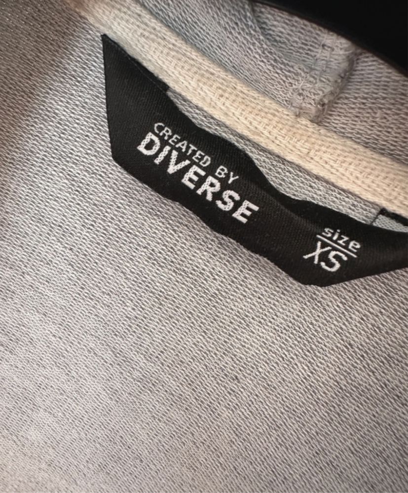 Szary kardigan dresowy narzutka dresowa bluza Diverse XS 34