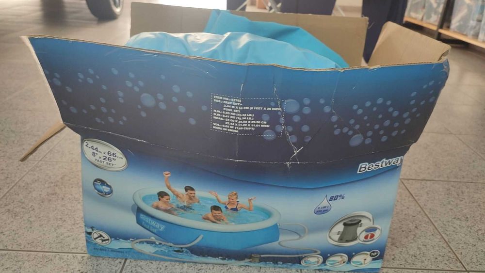 Piscina Bestway 2.44m
