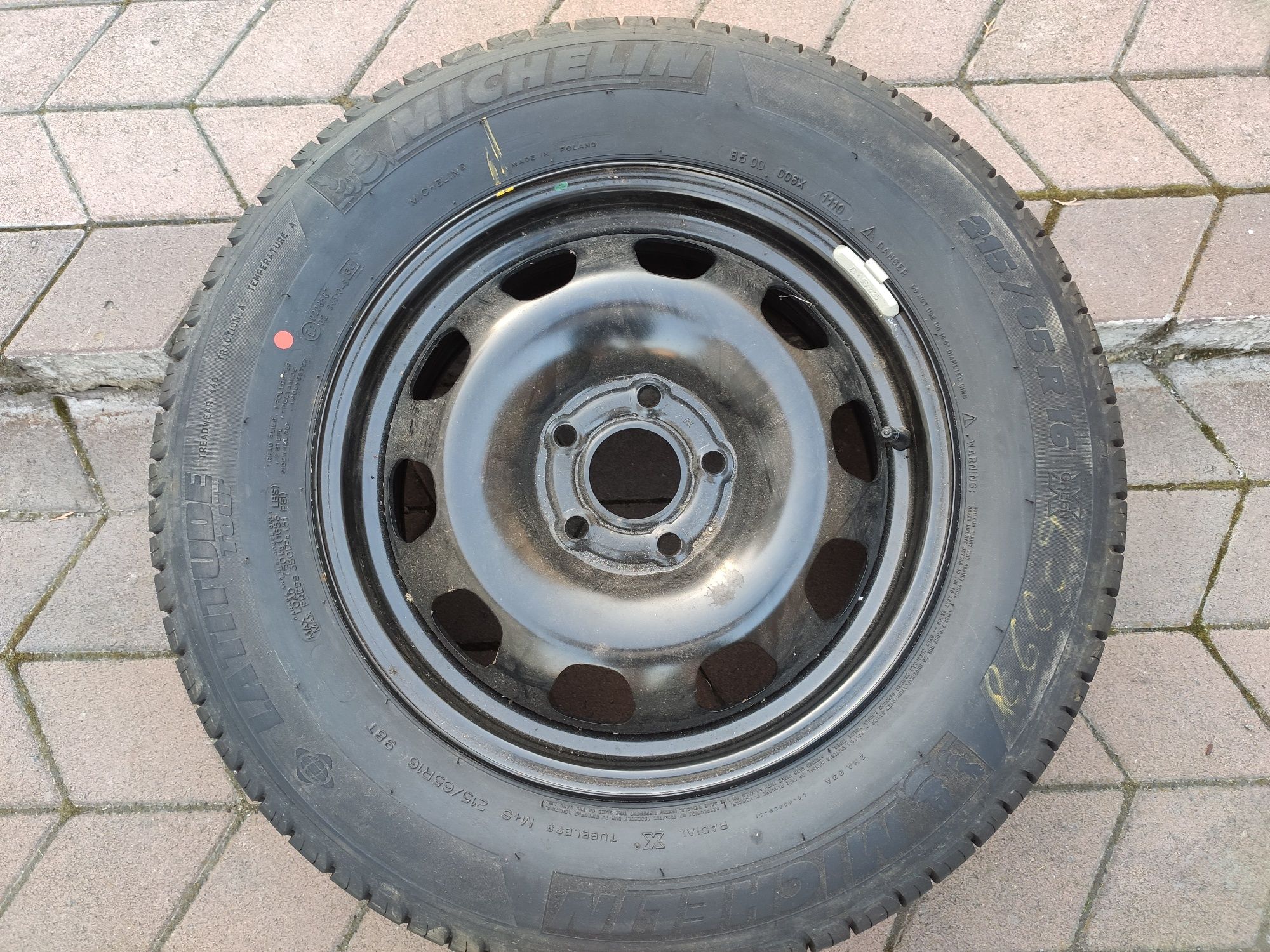Шина Michelin Latitude Tour 215/65 R16. Нова. Розпаровка
