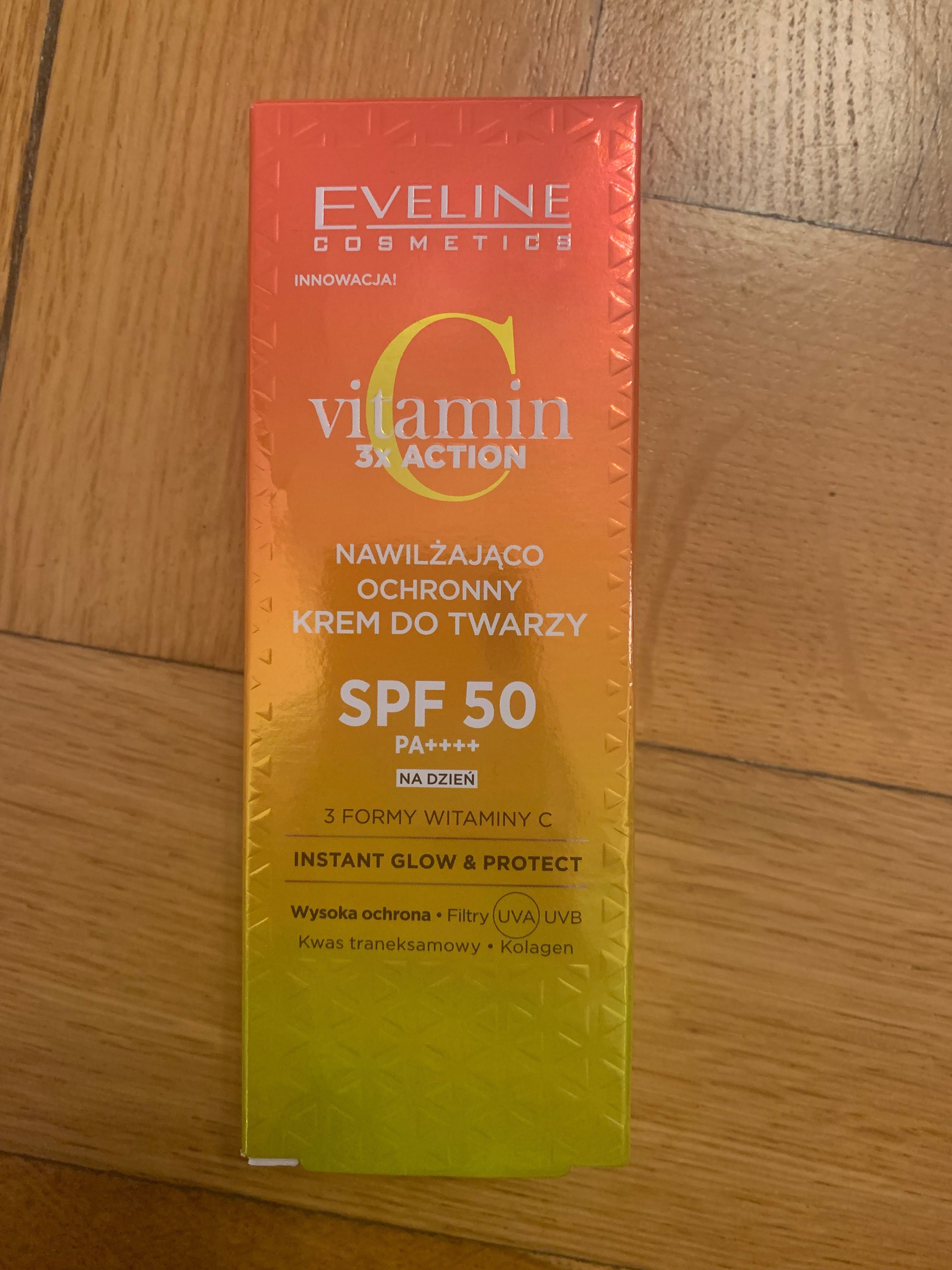 Eveline Cosmetics Vitamin C Krem nawilżający z Spf 50 na dzień 30ml