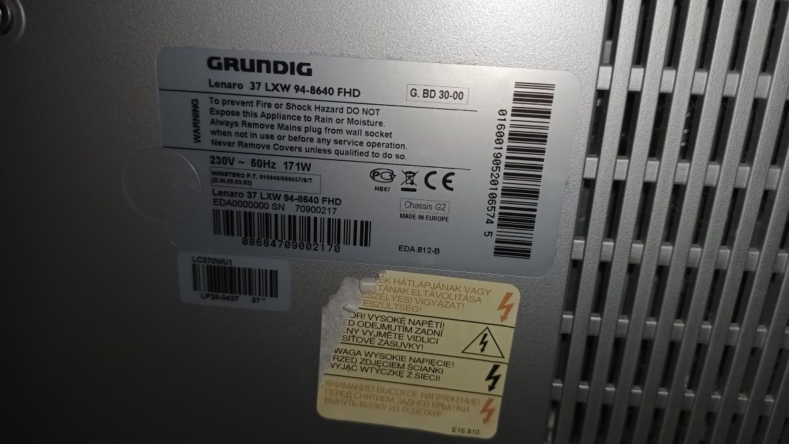 Telewizor grundig 37 cali w zestawie z tunerem dvb-t2 Cabletech