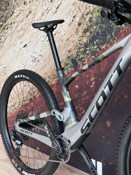 Bicicleta Scott Spark RC Comp