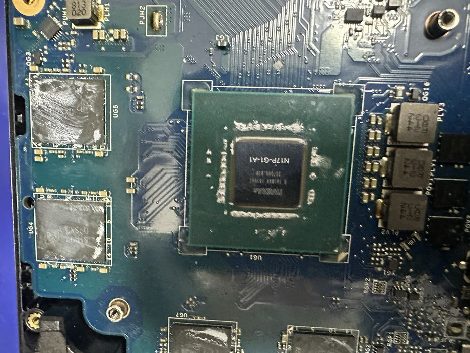 Материнська плата з intel i5 10300h, nvidia 1650 ti