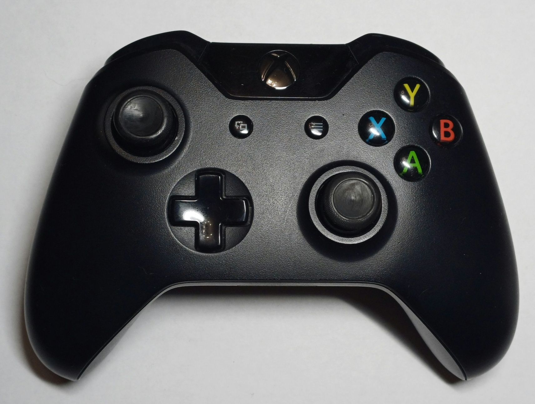 Xbox one 500 GB memory + Kinect sensor