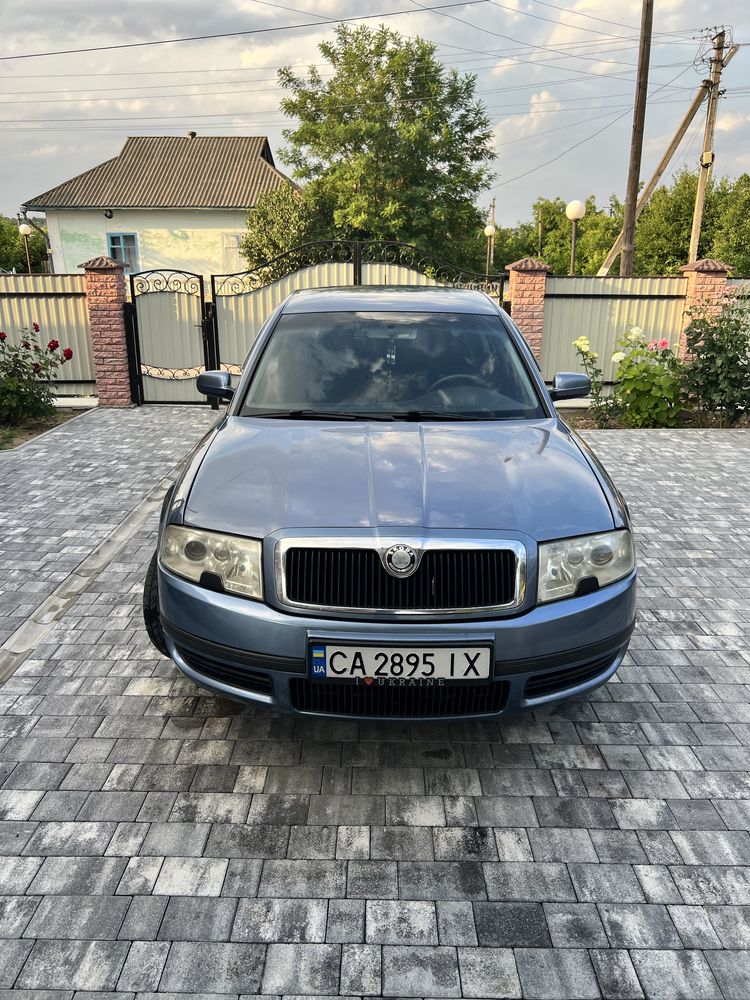 Авто SkodaSUPERB