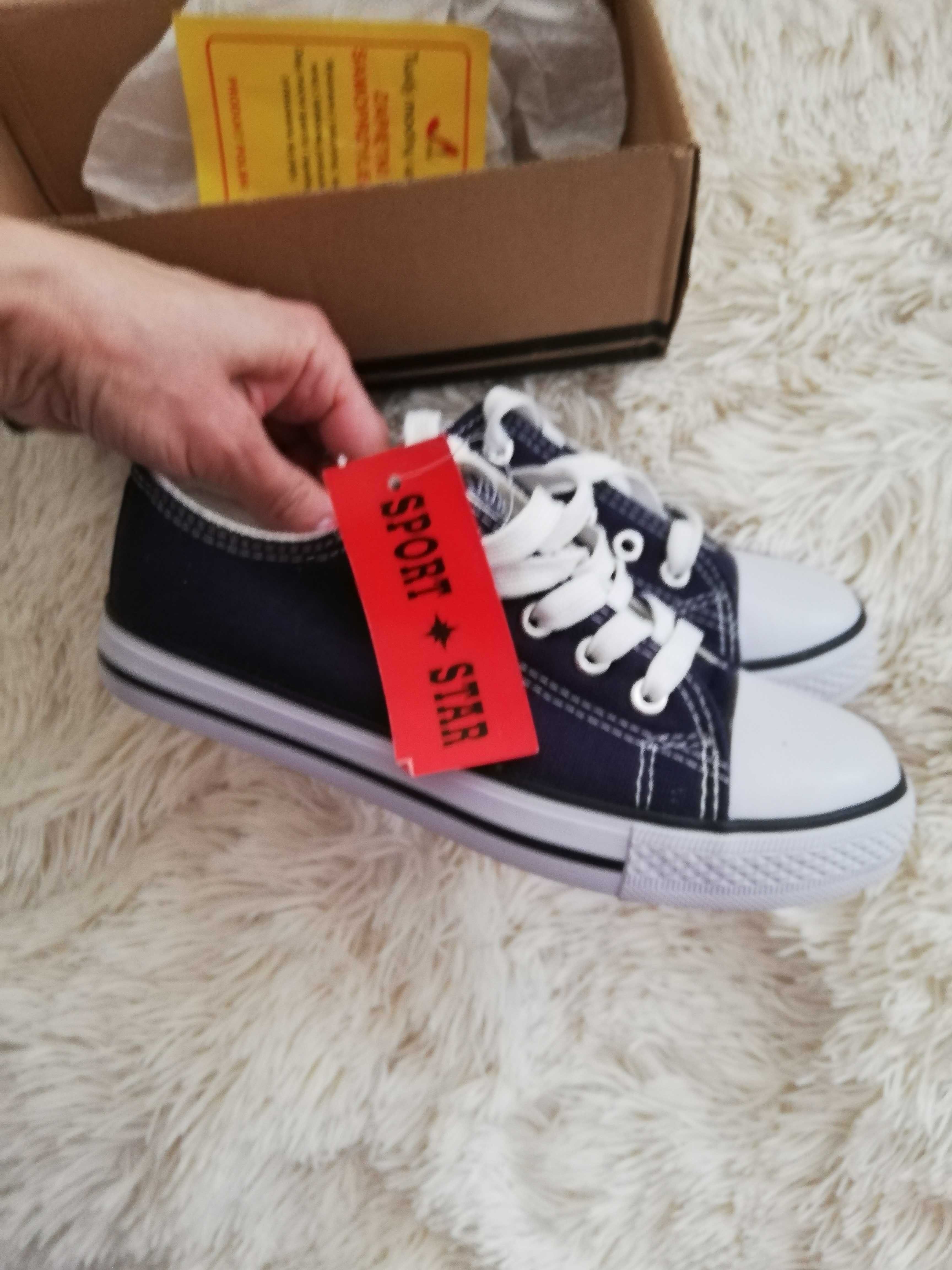 nowe trampki 35 granatowe all star sznurowane z zamkiem